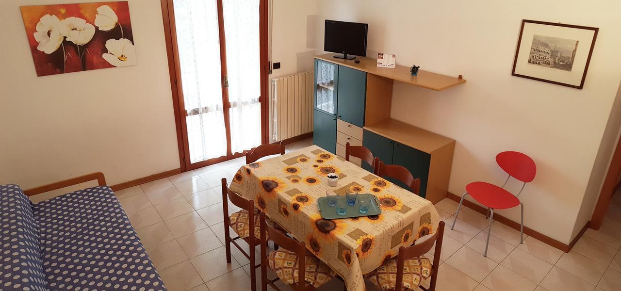 Residence Monaco Appartamenti Rimini Ngoại thất bức ảnh