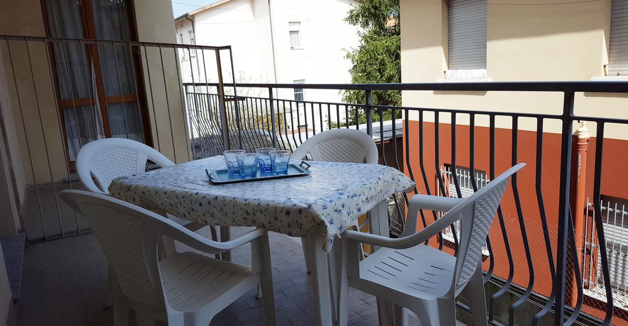 Residence Monaco Appartamenti Rimini Ngoại thất bức ảnh
