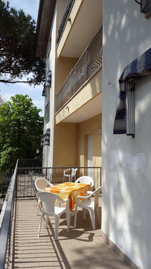 Residence Monaco Appartamenti Rimini Ngoại thất bức ảnh